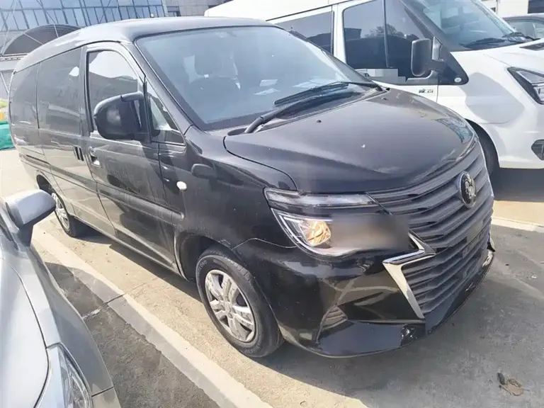 Dongfeng Lingzhi 菱智 2021款 M5 L 2.0 L 实用型