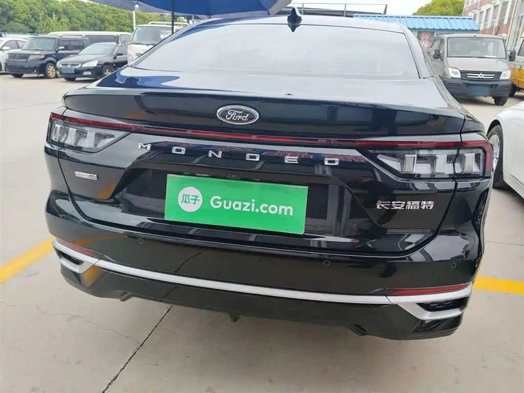 Mondeo Facelift EcoBoost 245 Luxury