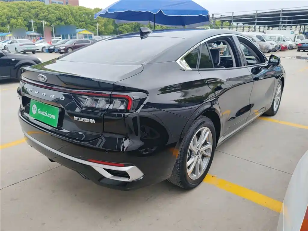 Mondeo Facelift EcoBoost 245 Luxury