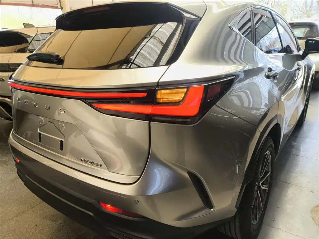 Lexus NX 260 FWD Creative Speed