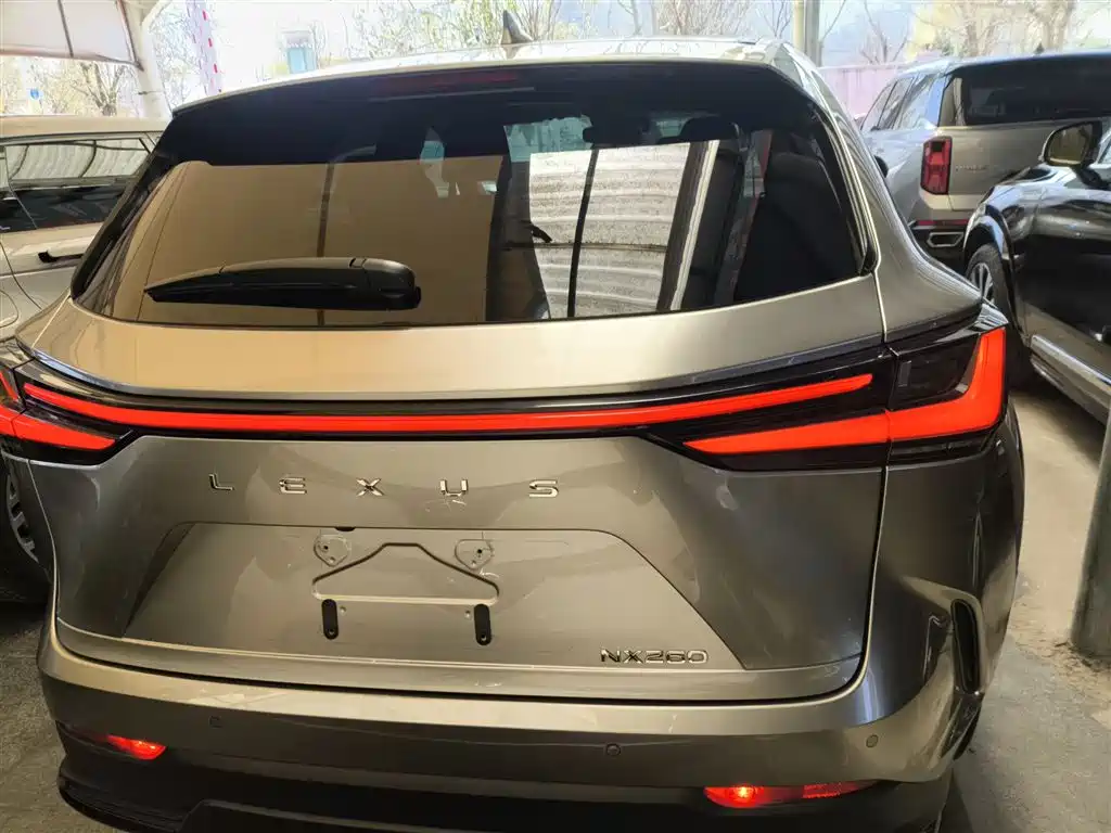 Lexus NX 260 FWD Creative Speed