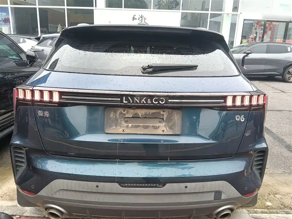 Lynk & Co 06 1.5 T Shine Halo