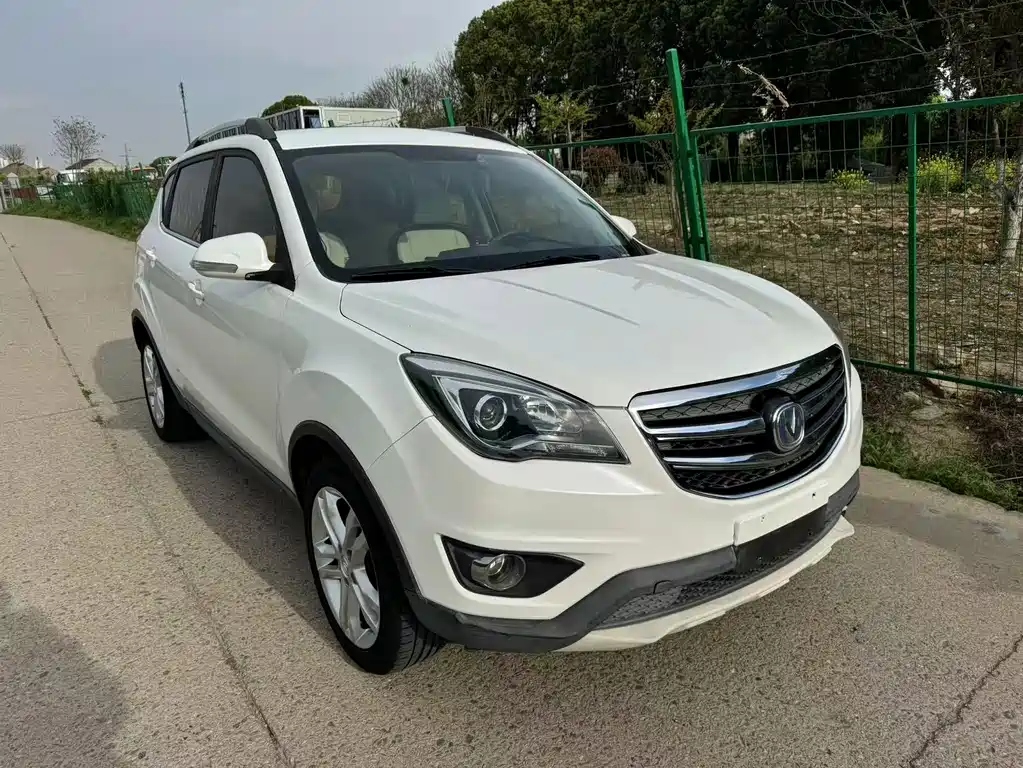 Changan CS35 1.6 L Auto Luxury