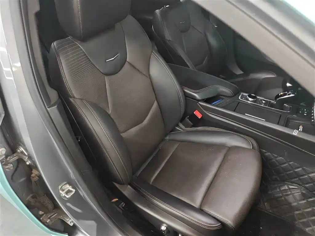 Cadillac CT5 28 T Platinum