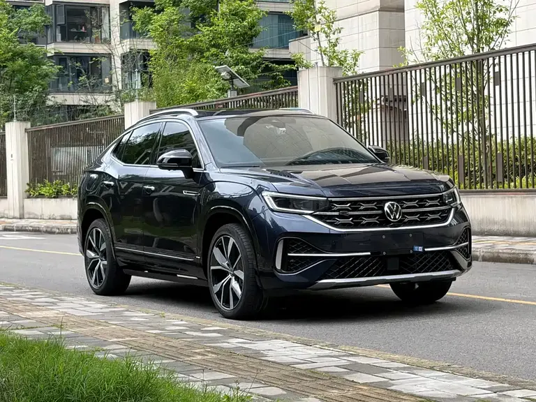 Volkswagen Tayron X 330 TSI 2 WD Flagship Smart