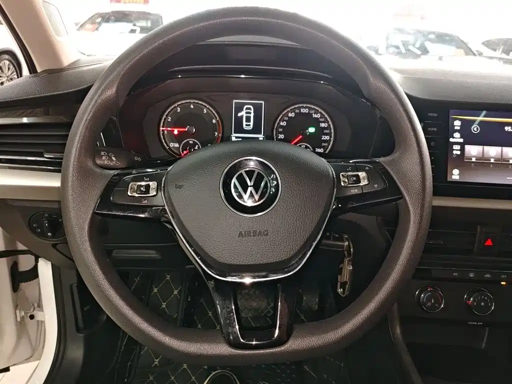 Lavida 280 TSI DSG Comfort