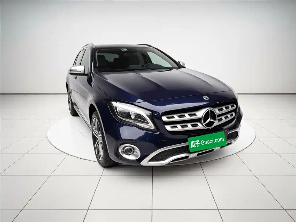 Mercedes-Benz GLA GLA 220 4 MATIC Fashion