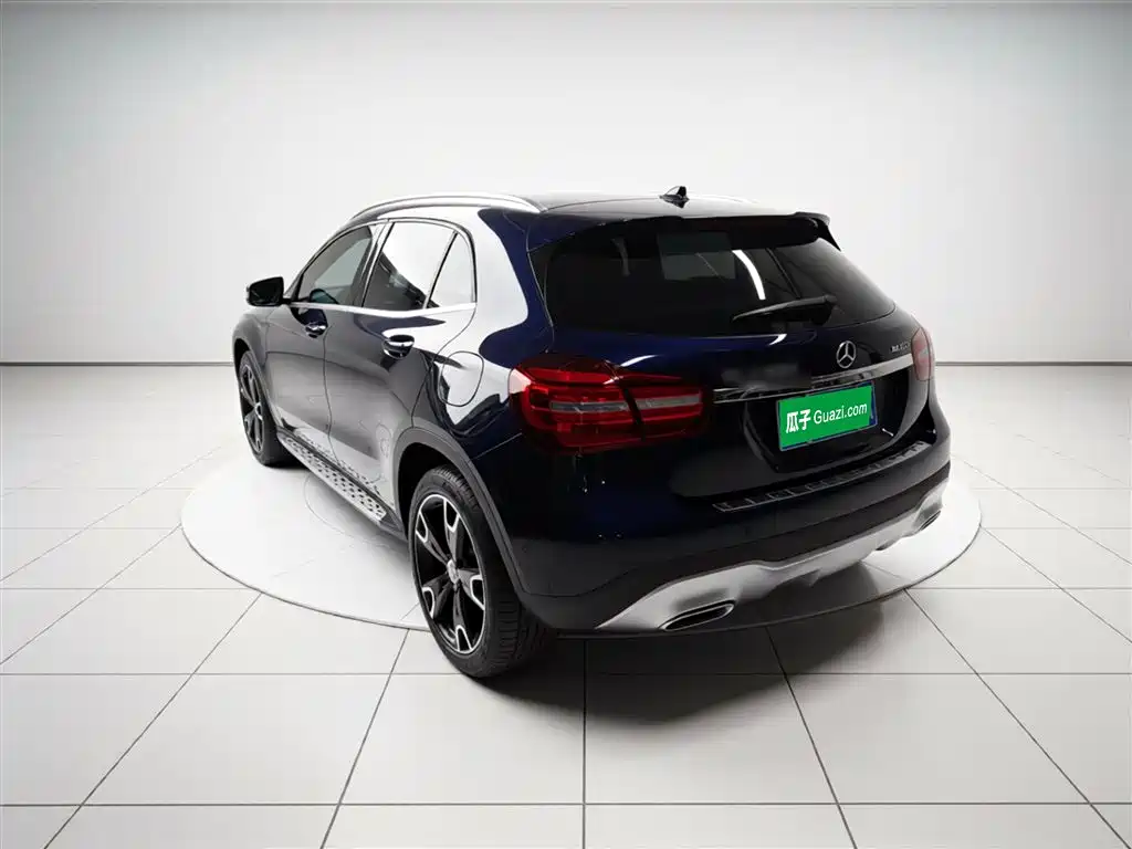 Mercedes-Benz GLA GLA 220 4 MATIC Fashion