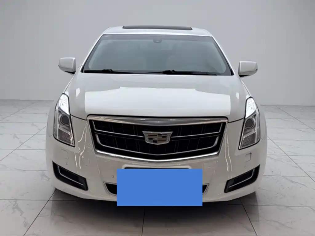 Cadillac XTS 28 T Tech