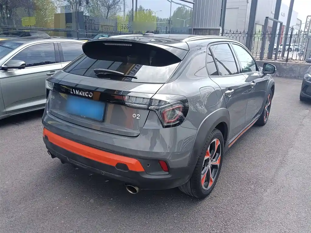 Lynk & Co 02 1.5 T DCT 2 WD Shine Pro CN-V