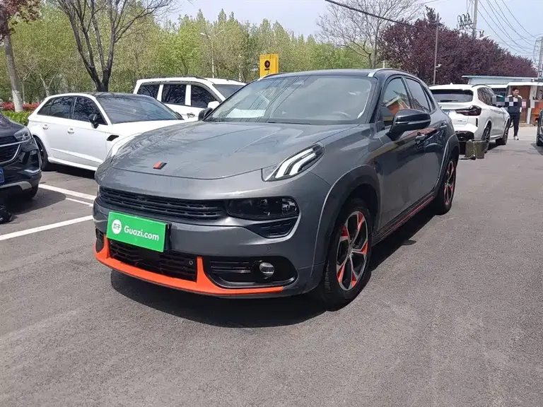 Lynk & Co 02 1.5 T DCT 2 WD Shine Pro CN-V
