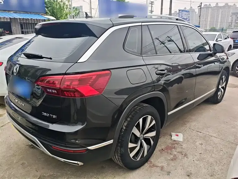 Volkswagen Tayron 280 TSI 2 WD Luxury Connected