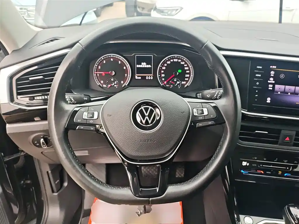 Tayron 280 TSI 2 WD Luxury Connected