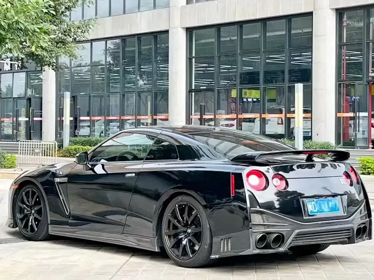 Nissan GT-R 3.8 T Premium Edition