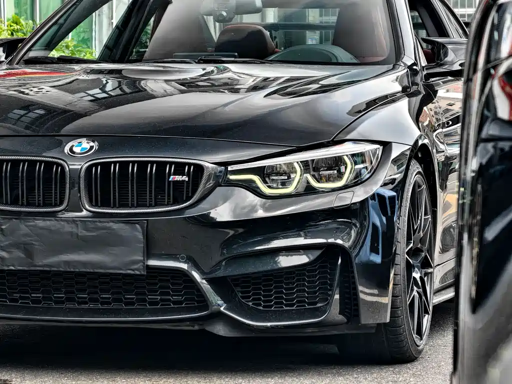 BMW M4 M4 2-door Coupe