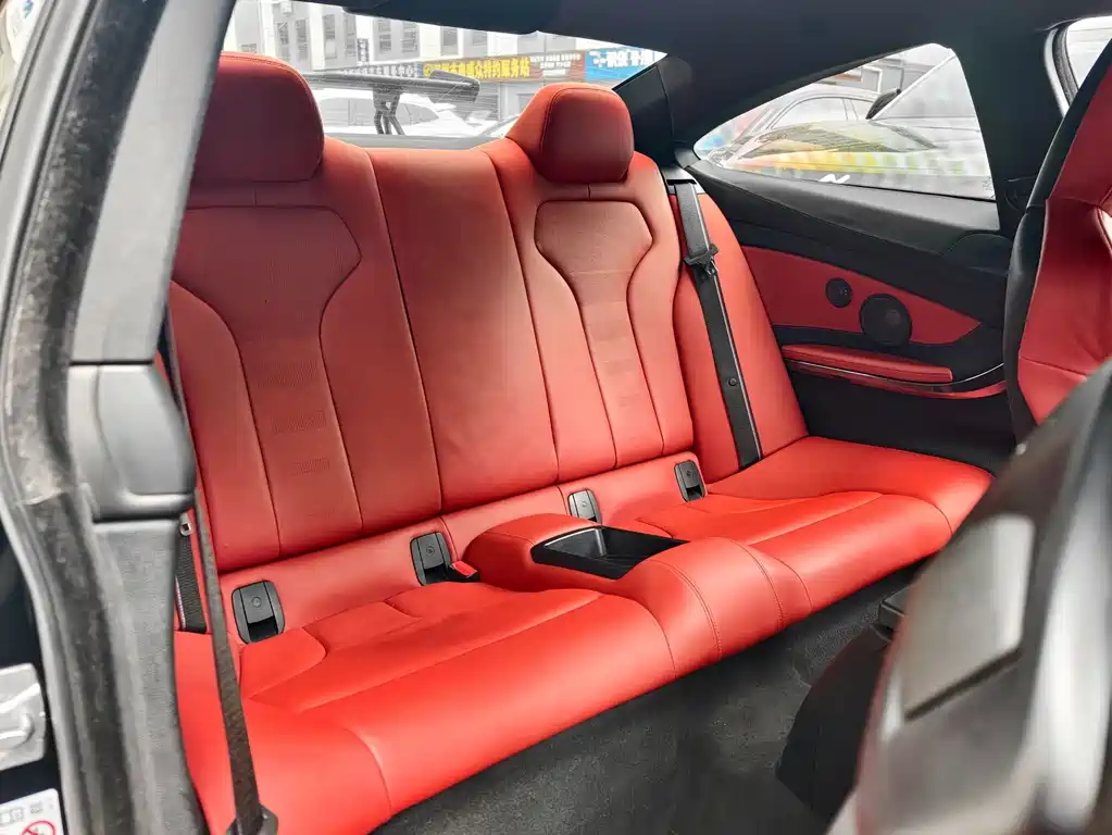 BMW M4 M4 2-door Coupe