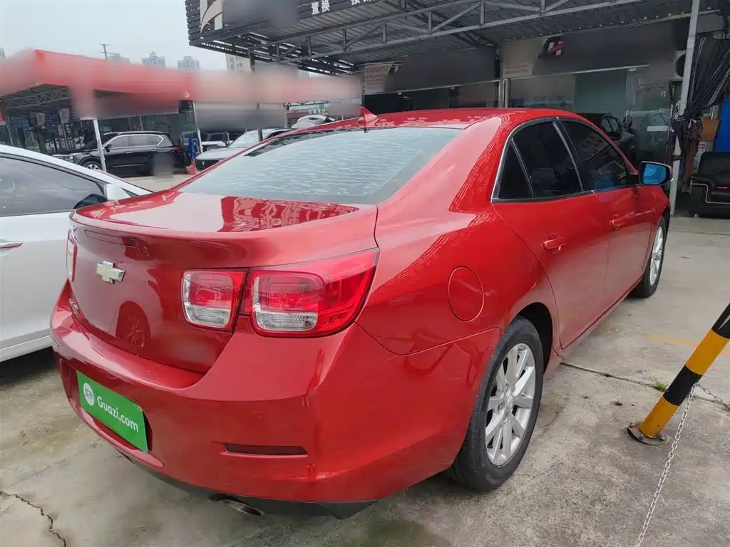 Malibu 2.0 L Auto Luxury