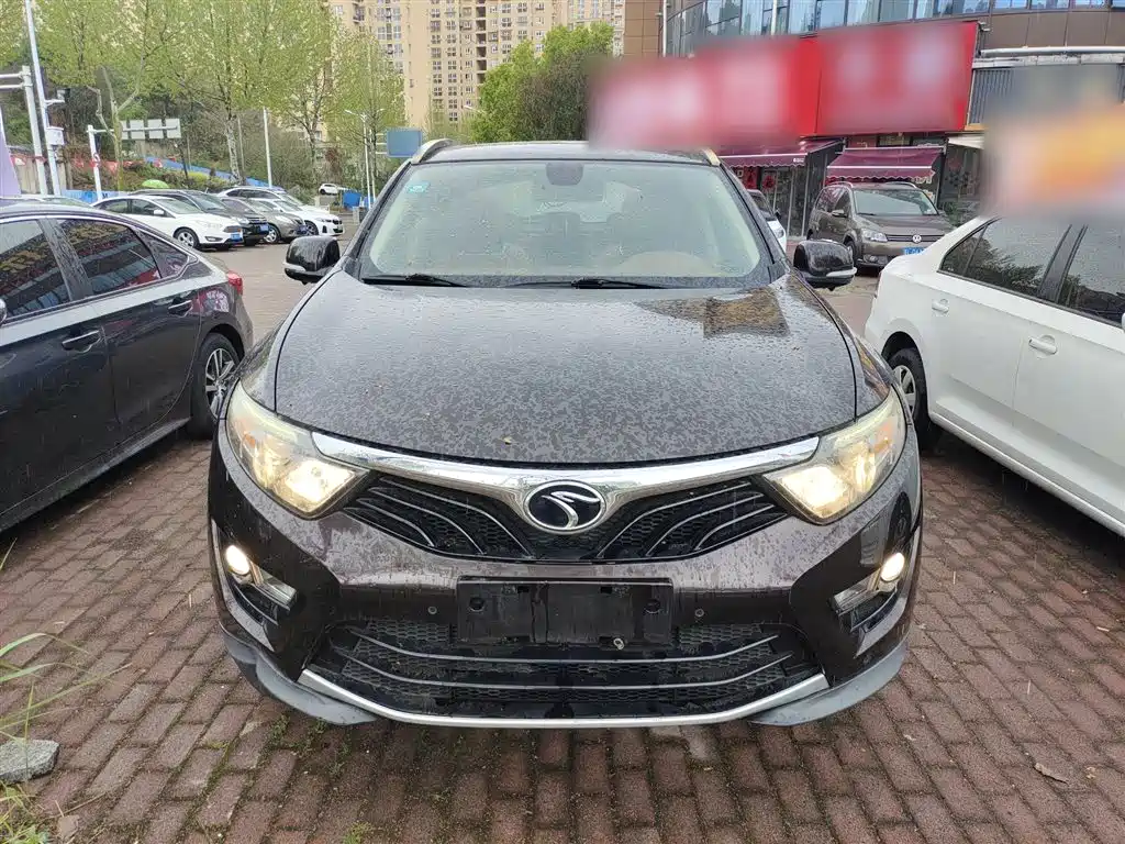 Soueast DX7 1.5 T Manual Luxury