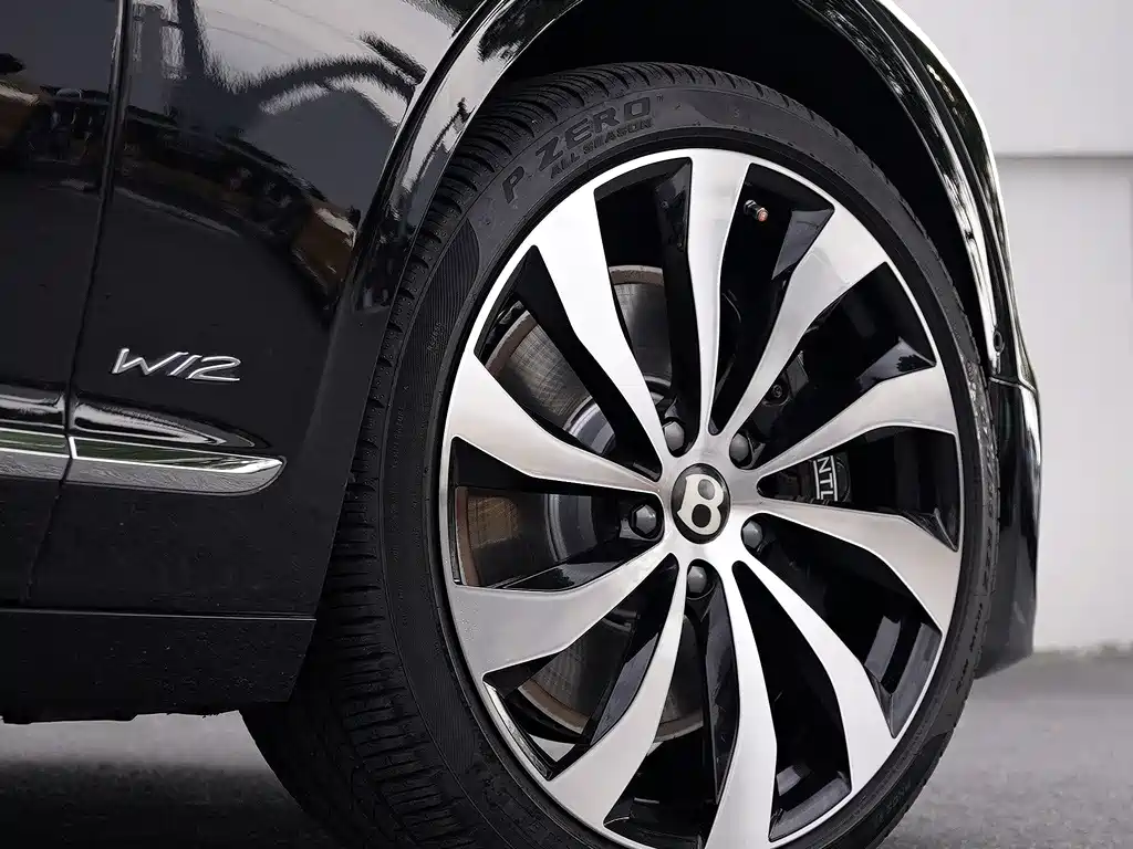 Flying Spur 6.0 T W12 Standard