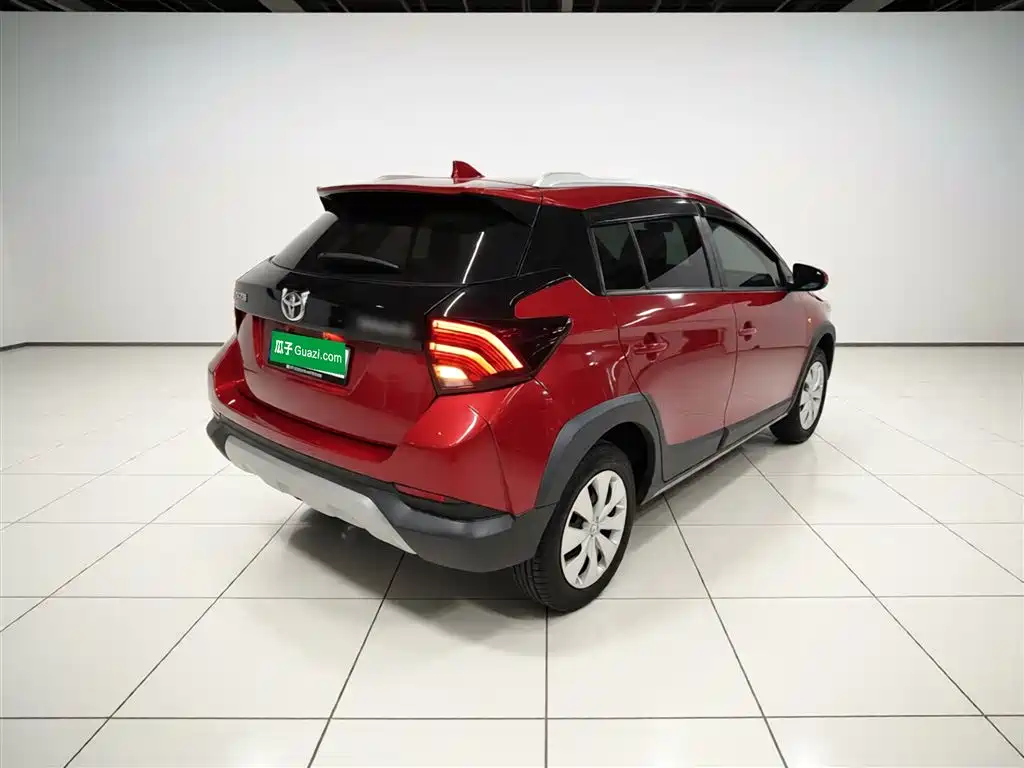 YARiS L Zhixuan Zhixuan X 1.5 L CVT Leading