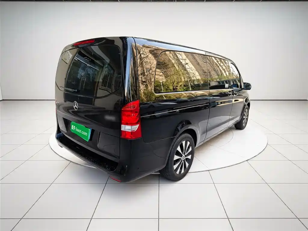 Vito 2.0 T Business 7-seat