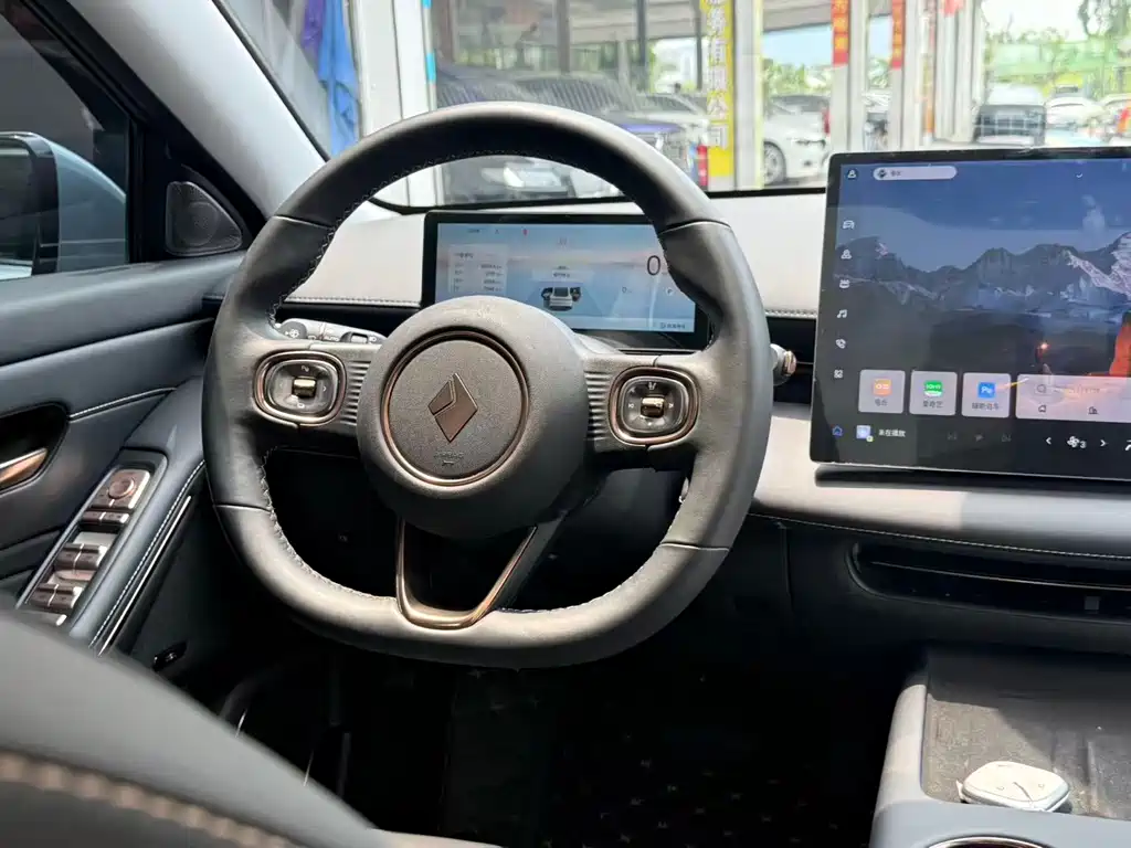 Baojun Xiangjing PHEV 140 km Luxury