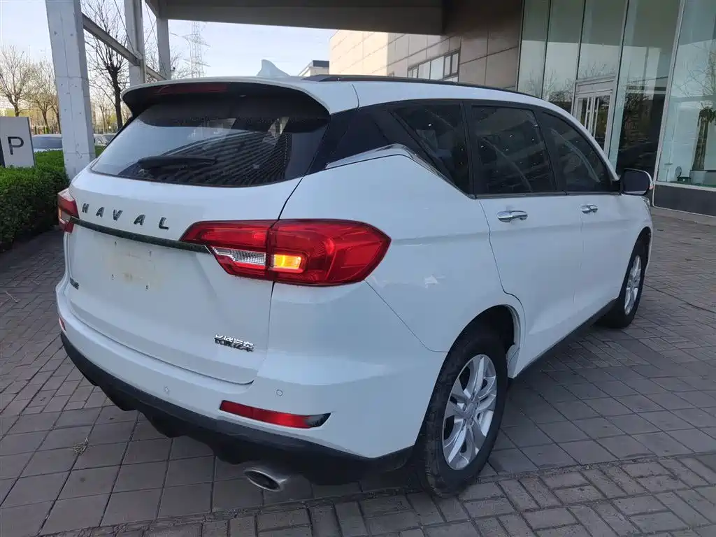 Haval M6 1.5 T DCT 2 WD Value CN-VI
