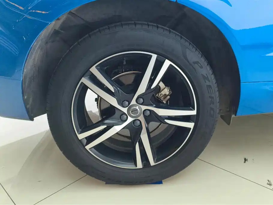 Volvo XC60 T5 4 WD Smart Vision Sport