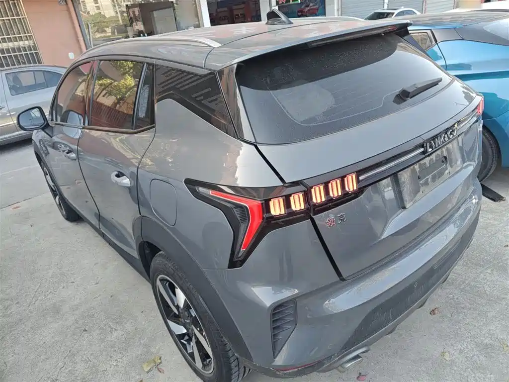 Lynk & Co 06 EM-P PHEV Plus