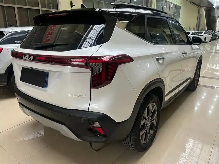 Kia Seltos 1.5 L CVT Luxury