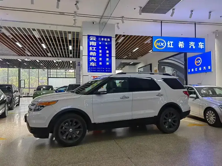 Ford Explorer (Import) 3.5 L Premium