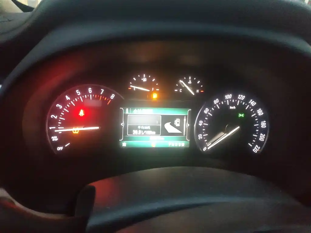 Buick GL8 ES 28 T Luxury CN-V
