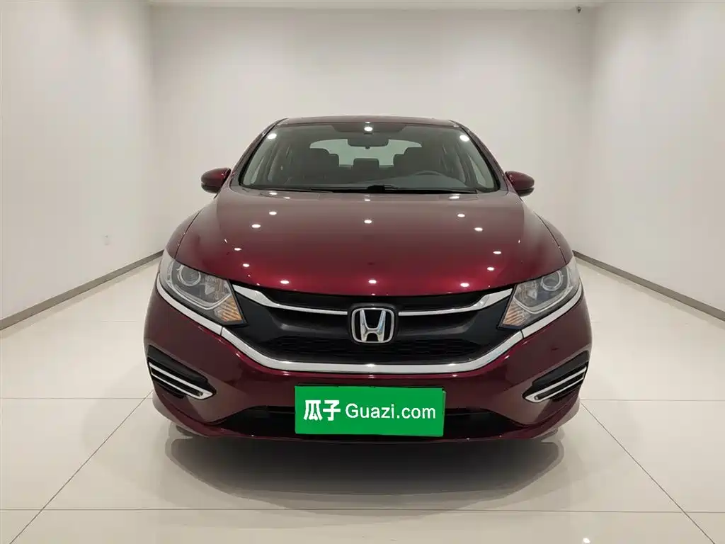 Jade 1.8 L Auto Comfort 5-seat