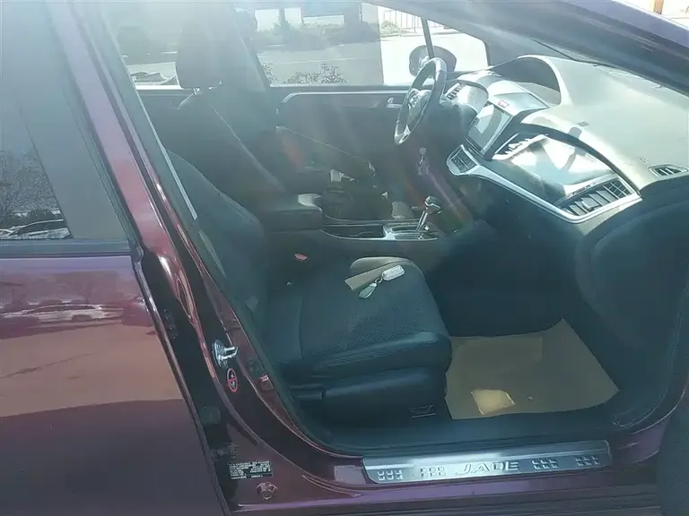 Honda Jade 1.8 L Auto Comfort 5-seat