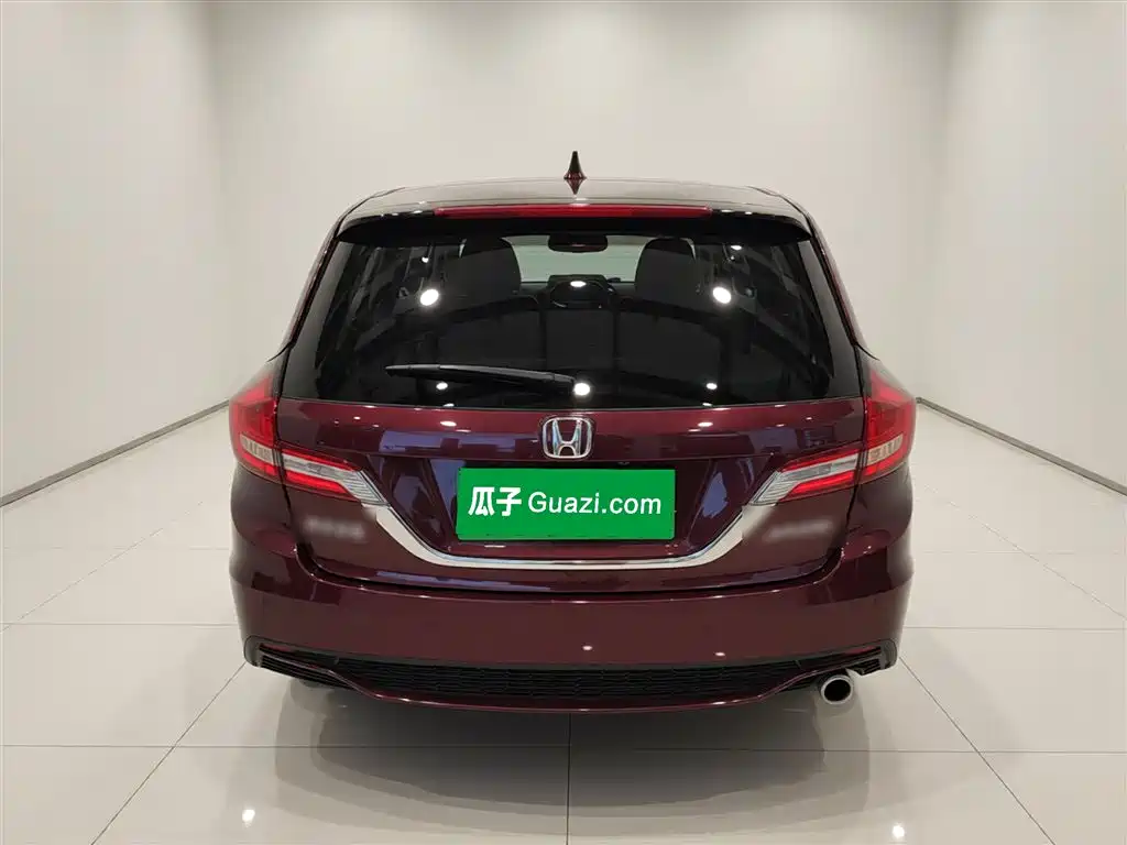 Jade 1.8 L Auto Comfort 5-seat