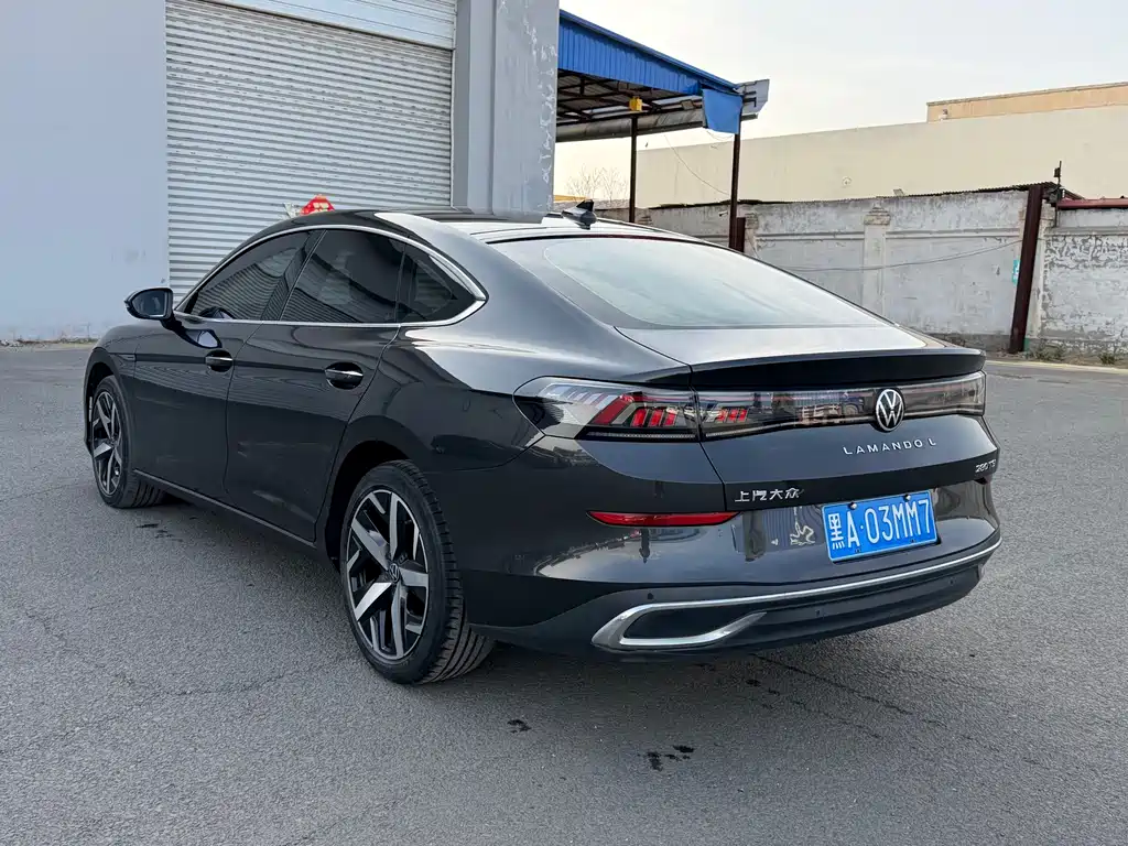 Lamando Lamando L 280 TSI DSG Spicy Cool