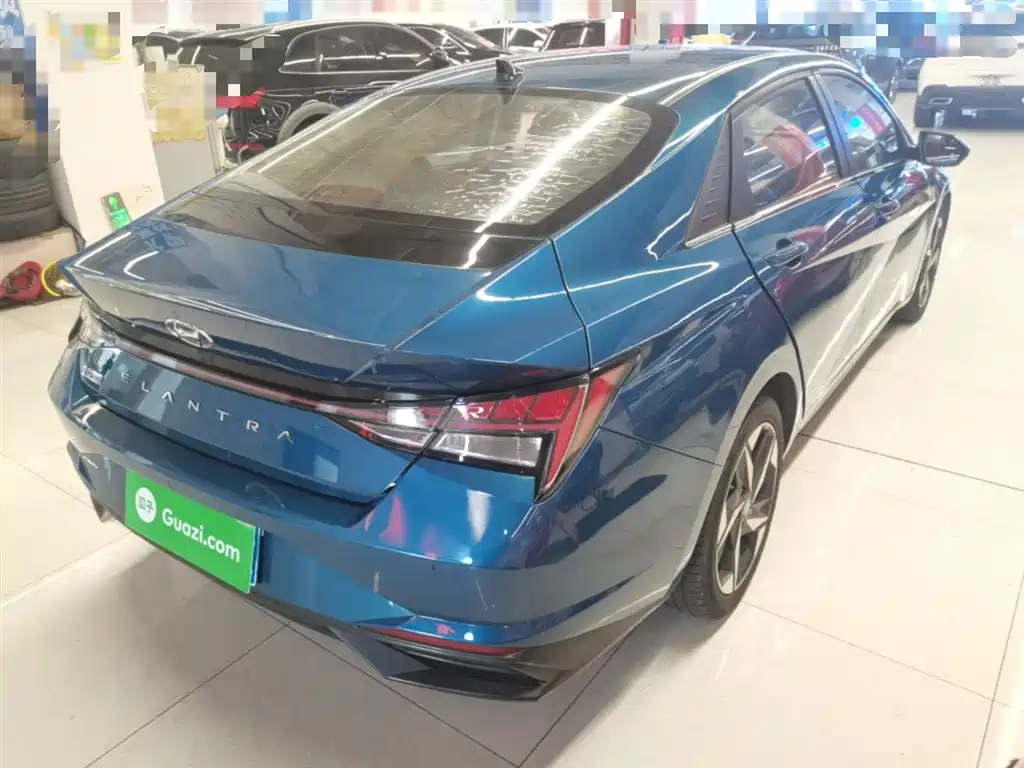 Elantra 1.5 L CVT LUX Distinguished