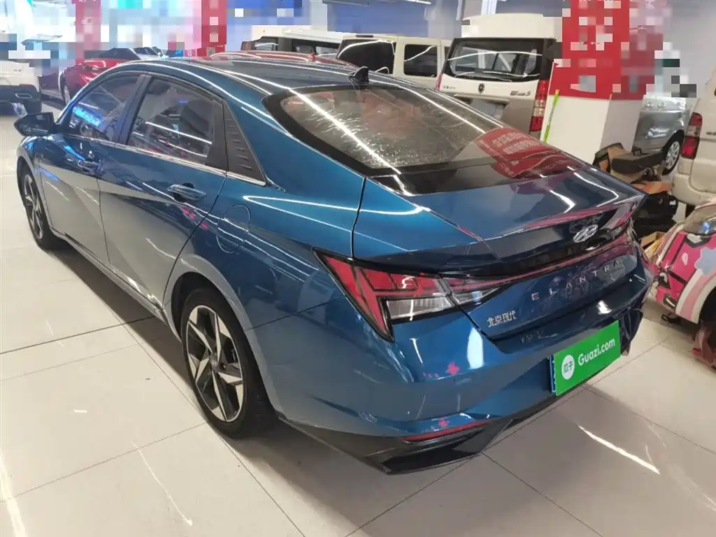 Elantra 1.5 L CVT LUX Distinguished