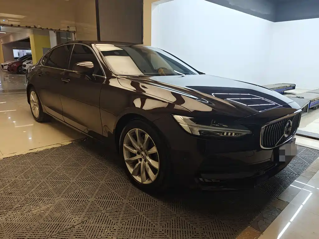 Volvo S90 T5 Smart Vision