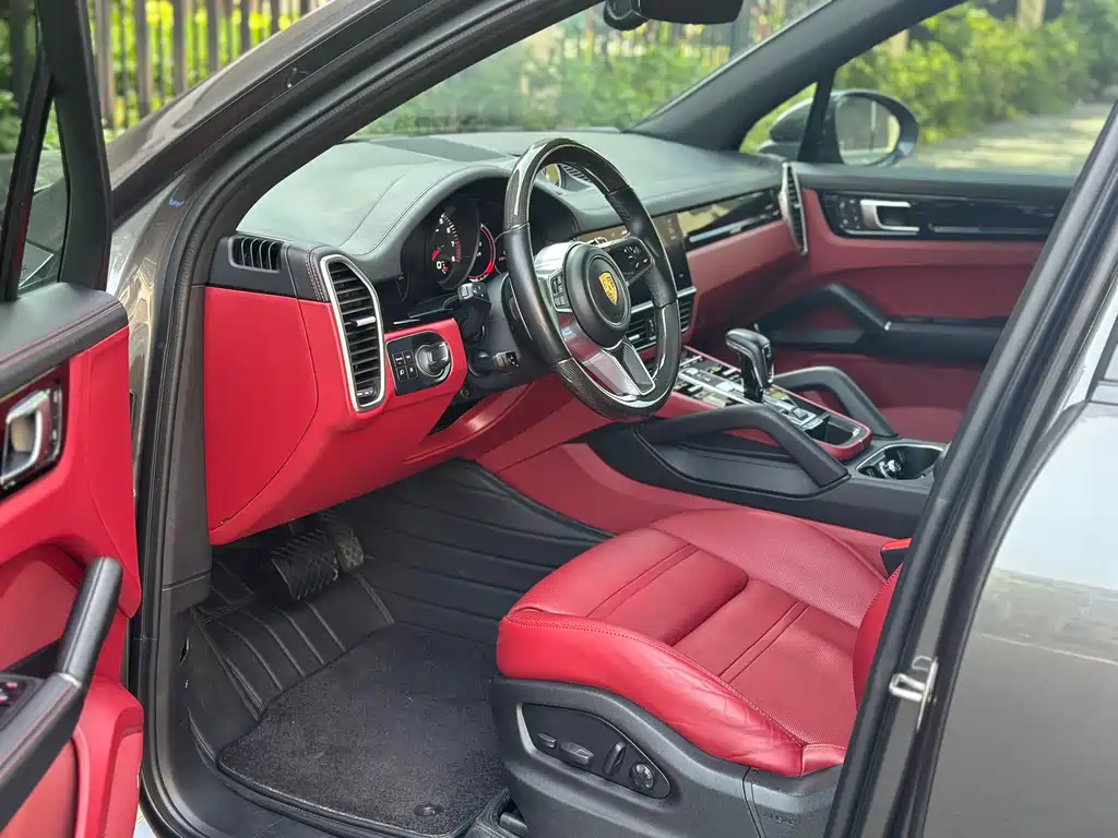 Cayenne Cayenne 3.0 T Platinum