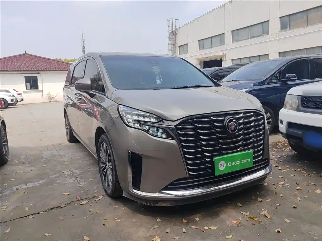 Buick GL8 ES LaCrosse Flagship