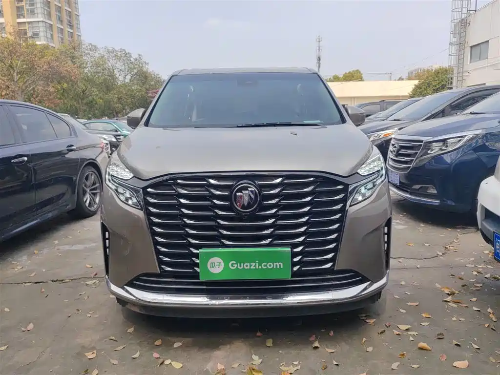 Buick GL8 ES LaCrosse Flagship