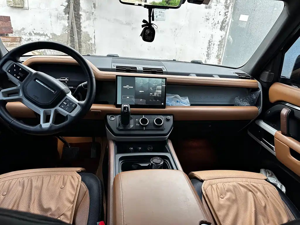 Land Rover Defender Facelift 110 3.0 T P400 X-DYNAMIC HSE