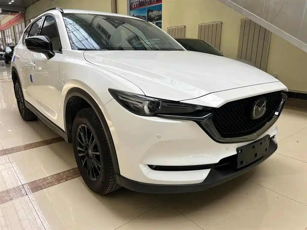 Mazda CX-5 2.0 L Auto 2 WD Black Knight