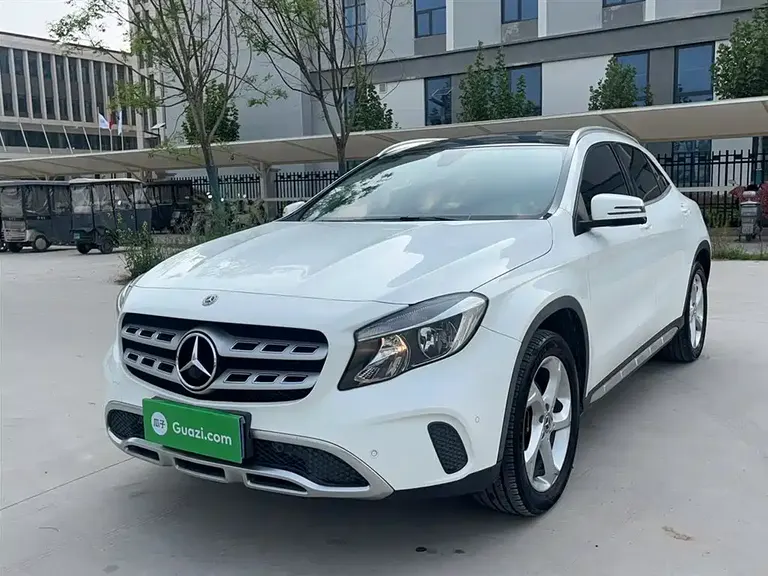 Mercedes-Benz GLA GLA 200 Dynamic