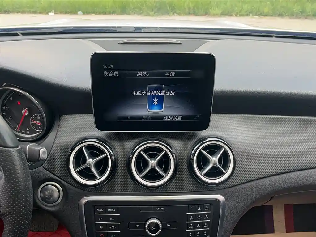 Mercedes-Benz GLA GLA 200 Dynamic