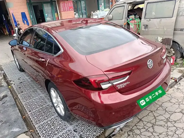 Buick Regal 552 T Elite