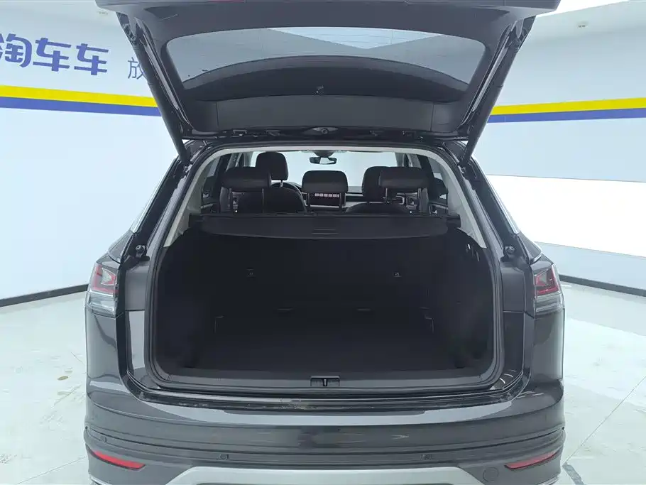 Tayron 330 TSI 2 WD Luxury Plus Advanced