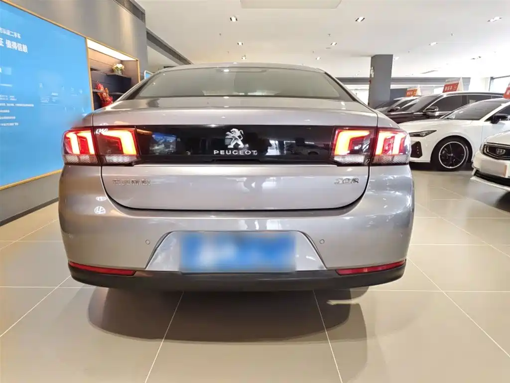 Peugeot 308 1.6 L Auto Luxury