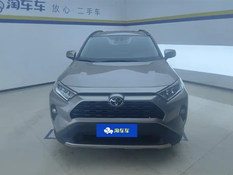 RAV4 2.0 L CVT 2 WD Style